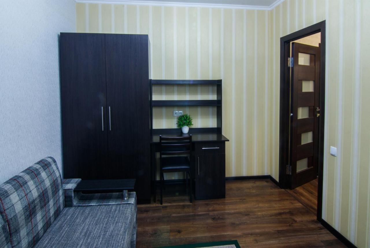 Bonus Aparthotel Vinnytsia Exteriör bild