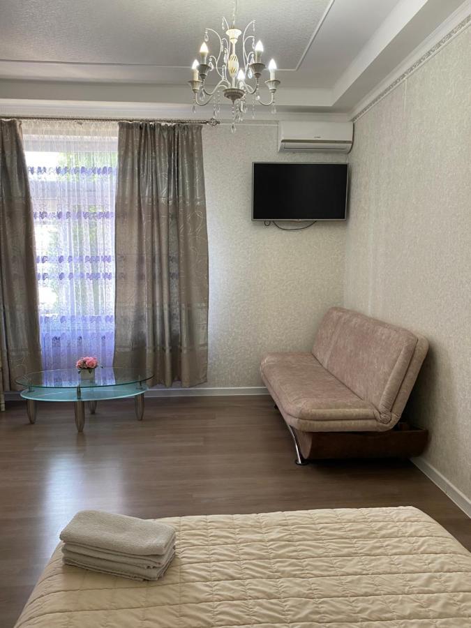 Bonus Aparthotel Vinnytsia Exteriör bild
